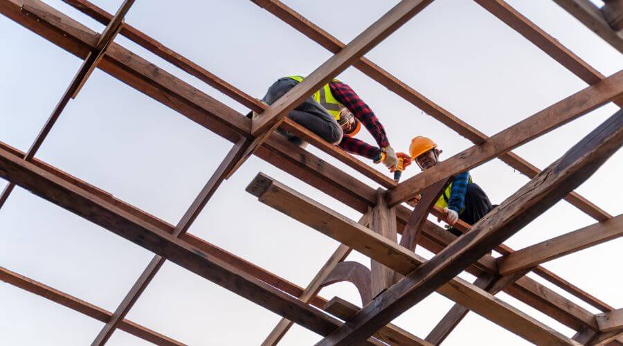 Professional residential roofers in Withee, WI